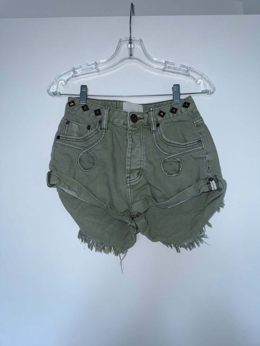 One Teaspoon Bandits Mid Waist Studded Denim Shorts in Khaki